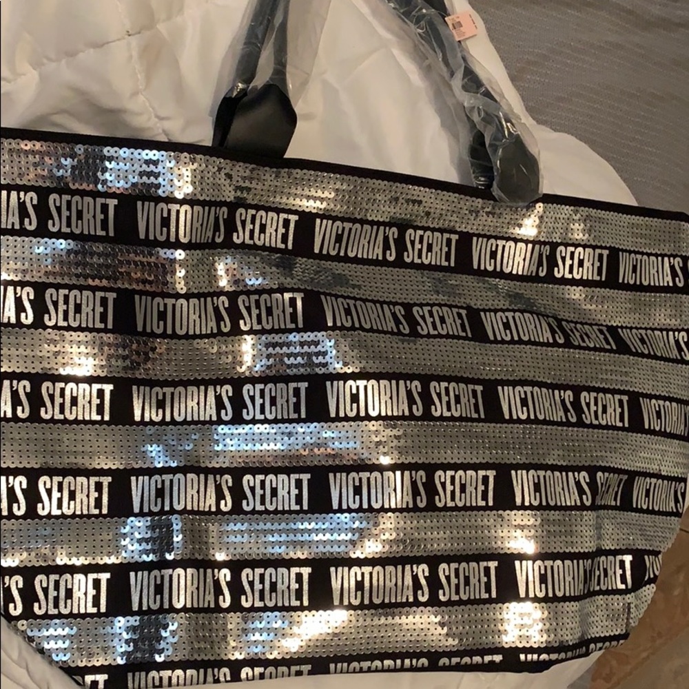Victoria secret tote bag